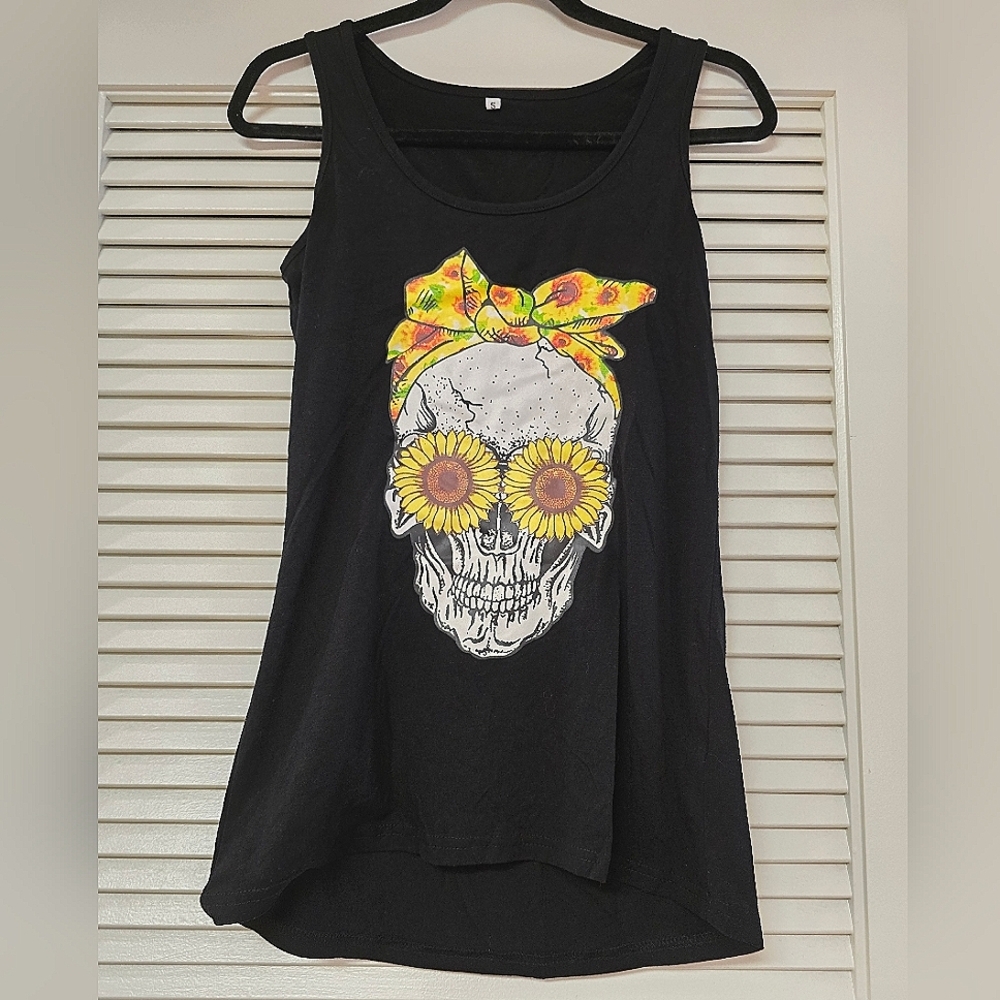 Floral Skull Graphic Tunic Sleeveless Top